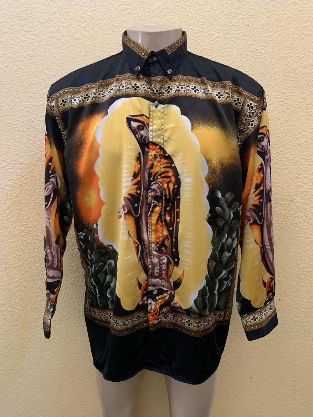 VTG Greymax Men’s Size XL Virgin Mary Print Long Sleeve Western Button Up Shirt